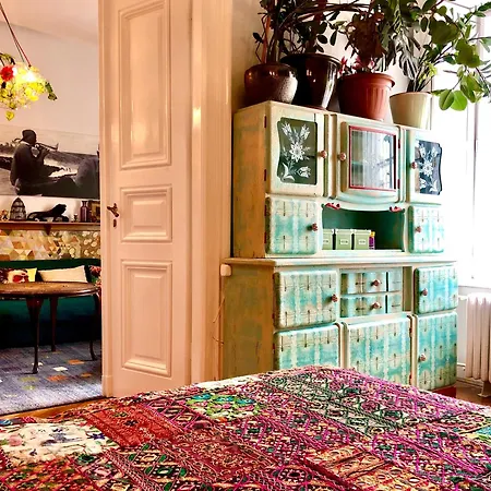 Boho Hipster Downtown Flat Apartment Budapest